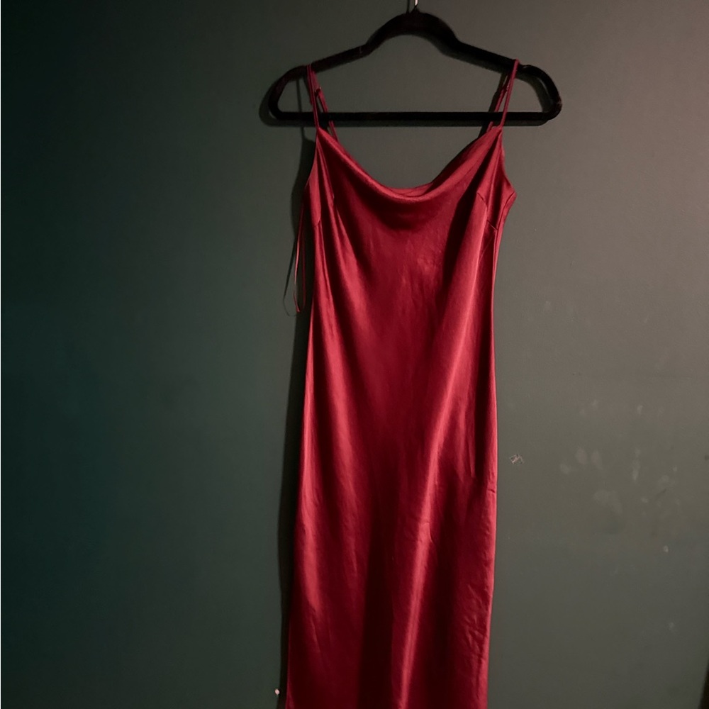 Express Deep Red Midi Dress